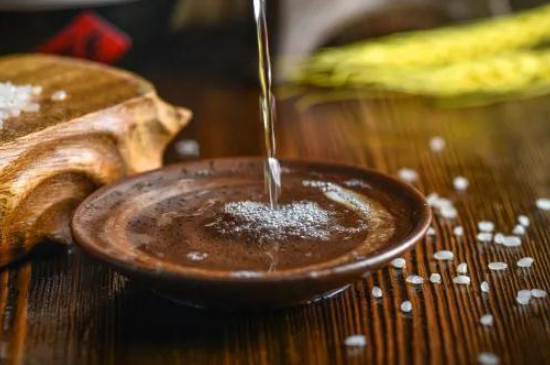 醫(yī)用酒精和食用酒精的區(qū)別是什么？